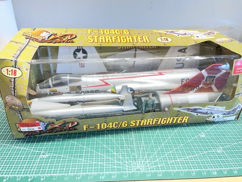 21st century toys ultimate - 21st,